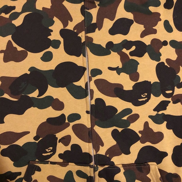 Bape Shark Camo Full Zip Hoodie - Picture 9 of 10